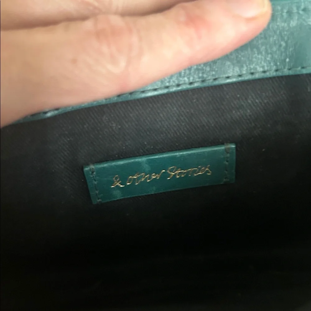 & Other Stories green shoulder bag - Picture 2 of 5